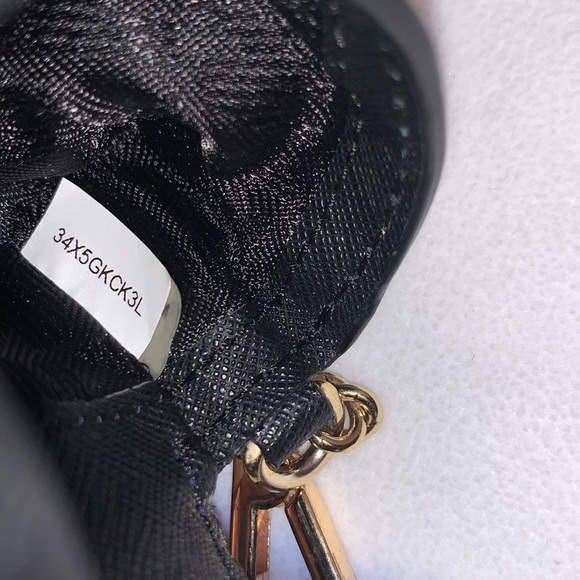 MICHAEL KORS BRAND NEW SUPER CUTE MINI CLIP ON LEATHER BAG - Picture 9 of 9